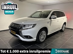 Mitsubishi Outlander - 2.4 PHEV Pure+ | Apple Carplay/Android Auto | Trekhaak | Achteruitrijcamera |