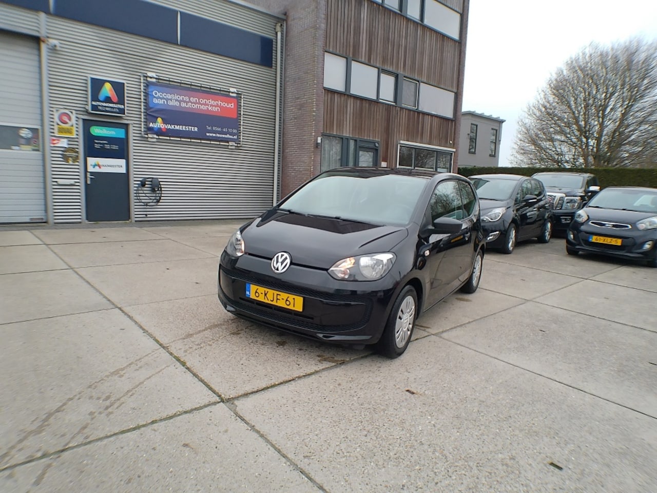 VOLKSWAGEN UP
