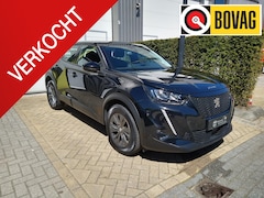 Peugeot 2008 - 1.2 PureTech Allure Pack Navigatie Carplay Led Cruise-Control Airco All-Season