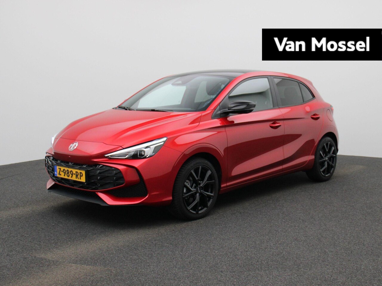 MG MG3 Hybrid+ - 1.5 Aut. Luxury 17'' Velgen | Zwart Dak & Spiegels | Privacy Glass | Full Option - AutoWereld.nl