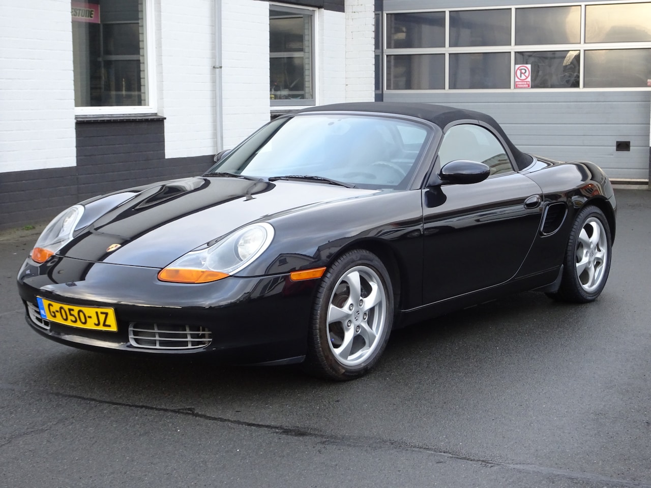 Porsche Boxster - 2.7 Tiptronic Automatische airco, licht metalen velgen, elektrische ramen, elektrisch dak, - AutoWereld.nl