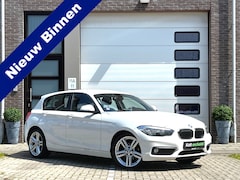 BMW 1-serie - 118i M Sport Turbo 136 PK 5 Deurs | Airco | Navigatie | 17" M-Sport Velg | Park Sensors |