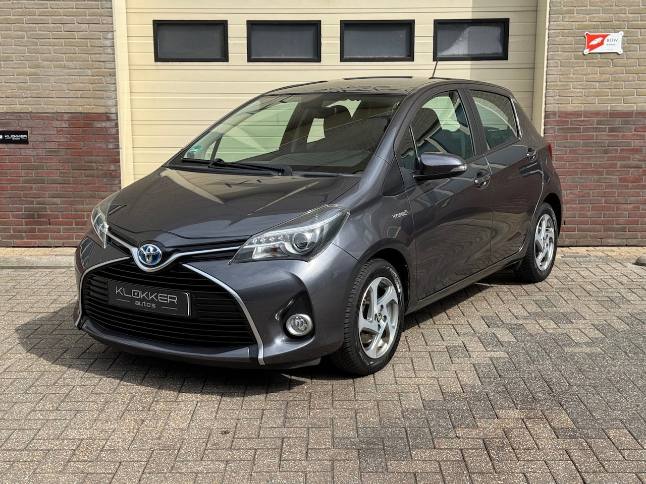 Toyota Yaris - 1.5 Hybrid Aspiration Camera|Navi|Dealer ondh.|Hybrid check - AutoWereld.nl