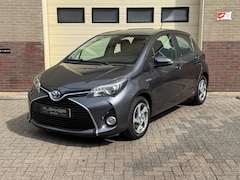 Toyota Yaris - 1.5 Hybrid Aspiration Camera|Navi|Dealer ondh.|Hybrid check