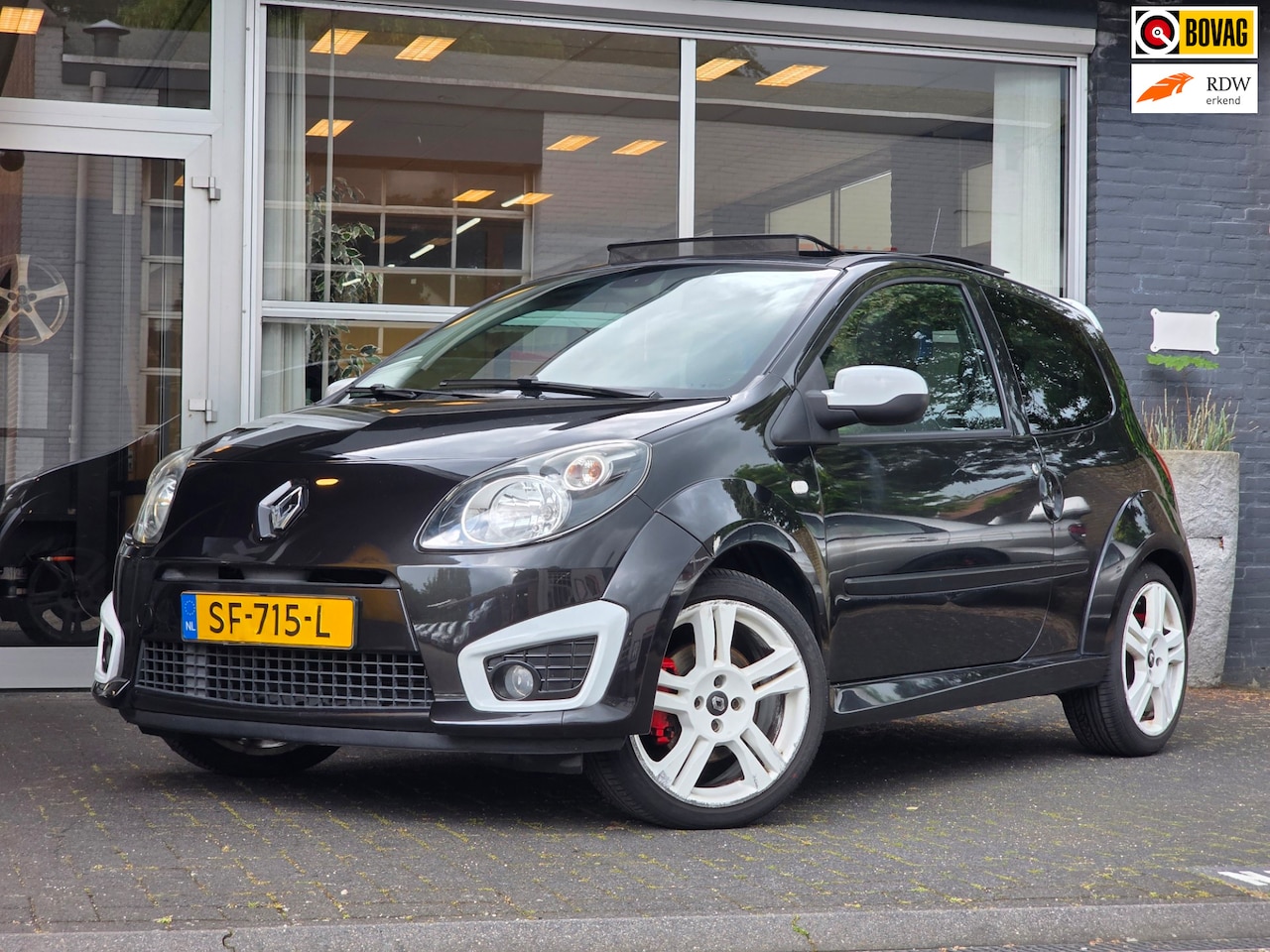 Renault Twingo - 1.6 16V RS Gordini PANO / AIRCO / 130PK - AutoWereld.nl
