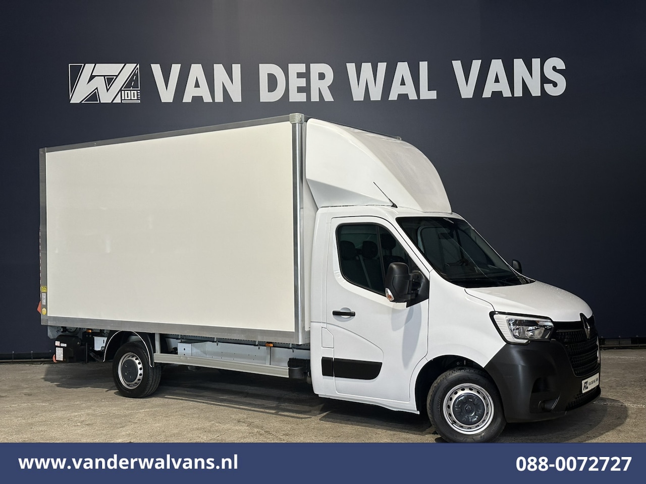 Renault Master - 2.3 dCi 146pk Bakwagen 222cm hoog Laadklep Euro6 Airco | Camera | Navigatie | LED Cruiseco - AutoWereld.nl