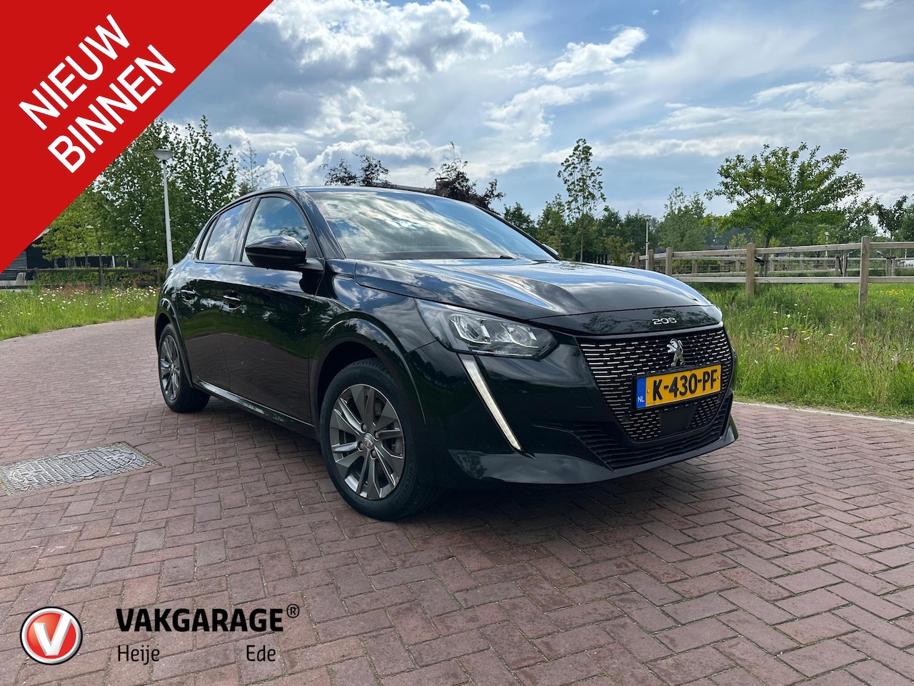 Peugeot e-208 - EV Allure Pack 50 kWh | Camera | Apple Carplay | NL-Auto | 40.000 KM - AutoWereld.nl