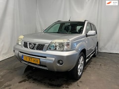 Nissan X-Trail - 2.0 Columbia Style 2wd SCHADEAUTO