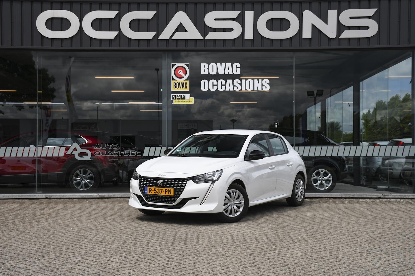 Peugeot 208 - 1.2 Active APPLE CARPLAY/ CRUISE CONTROL/ DAB - AutoWereld.nl