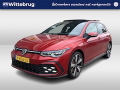 Volkswagen Golf - 1.4 eHybrid GTE / AUTOMAAT/ 245 PK/ PANO/ DCC/ PARK.SENSOR.V+A/ CAMERA/ STUUR+STOELVERWARM