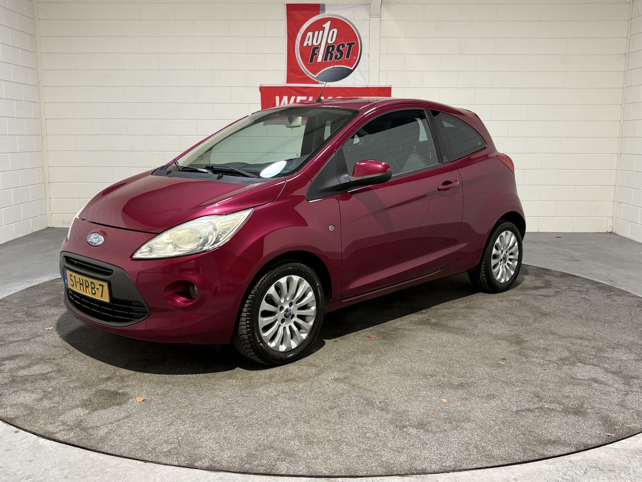 Ford Ka - 1.2 Titanium 1.2 Titanium, Airco, Lichtmetaal, Nieuwe distr.riem bij aflevering, Volledig onderhouden, - AutoWereld.nl