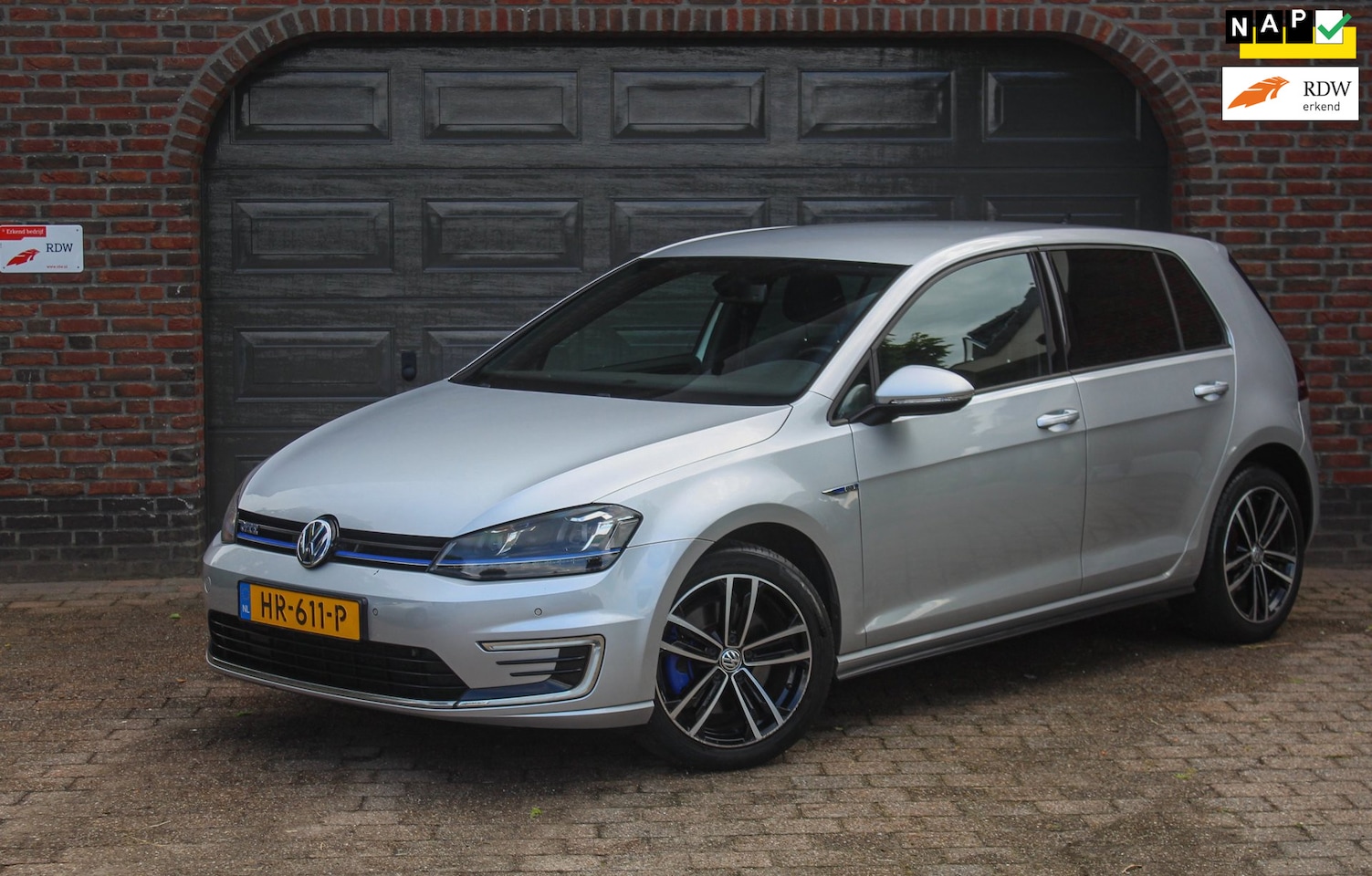 Volkswagen Golf - 1.4 TSI GTE - Trekhaak - Cruise - PDC - Navi - AutoWereld.nl