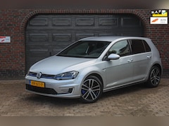 Volkswagen Golf - 1.4 TSI GTE - Trekhaak - Cruise - PDC - Navi - 4 nieuwe banden