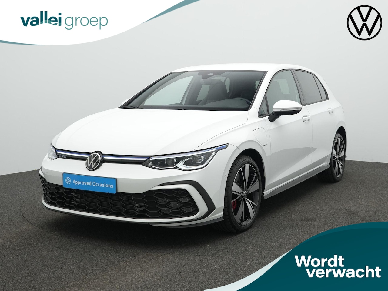 Volkswagen Golf - 1.4 eHybrid 245 pk GTE | Leder | Geheugen-/ventilatiestoel | IQ Light | Adaptief onderstel - AutoWereld.nl