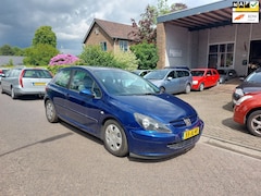 Peugeot 307 - 1.4 XR