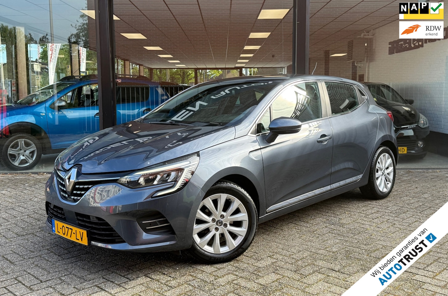 Renault Clio - 1.0 TCe Intens 2e EIG | CARPLAY | CAMERA | LED | NAP - AutoWereld.nl