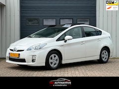 Toyota Prius - 1.8 Executive Business PANO / LEER / CLIMA