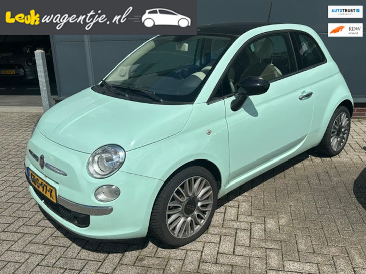 Fiat 500 - 1.2 Cult *leder *climate *16 inch *mintgroen/zwart - AutoWereld.nl