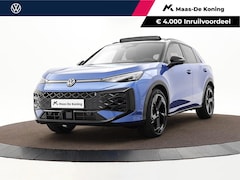 Volkswagen T-Roc - 1.5 eTsi R-Line First Edition 150 pk 7 versn. DSG · Achteruitrijcamera · Electrische achte