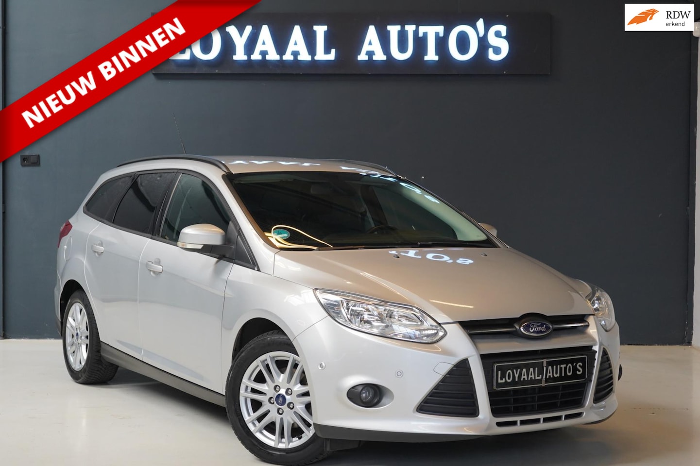 Ford Focus Wagon - 1.0 EcoBoost Titanium | NAVI | AIRCO | CRUISE | PDC | APK. - AutoWereld.nl