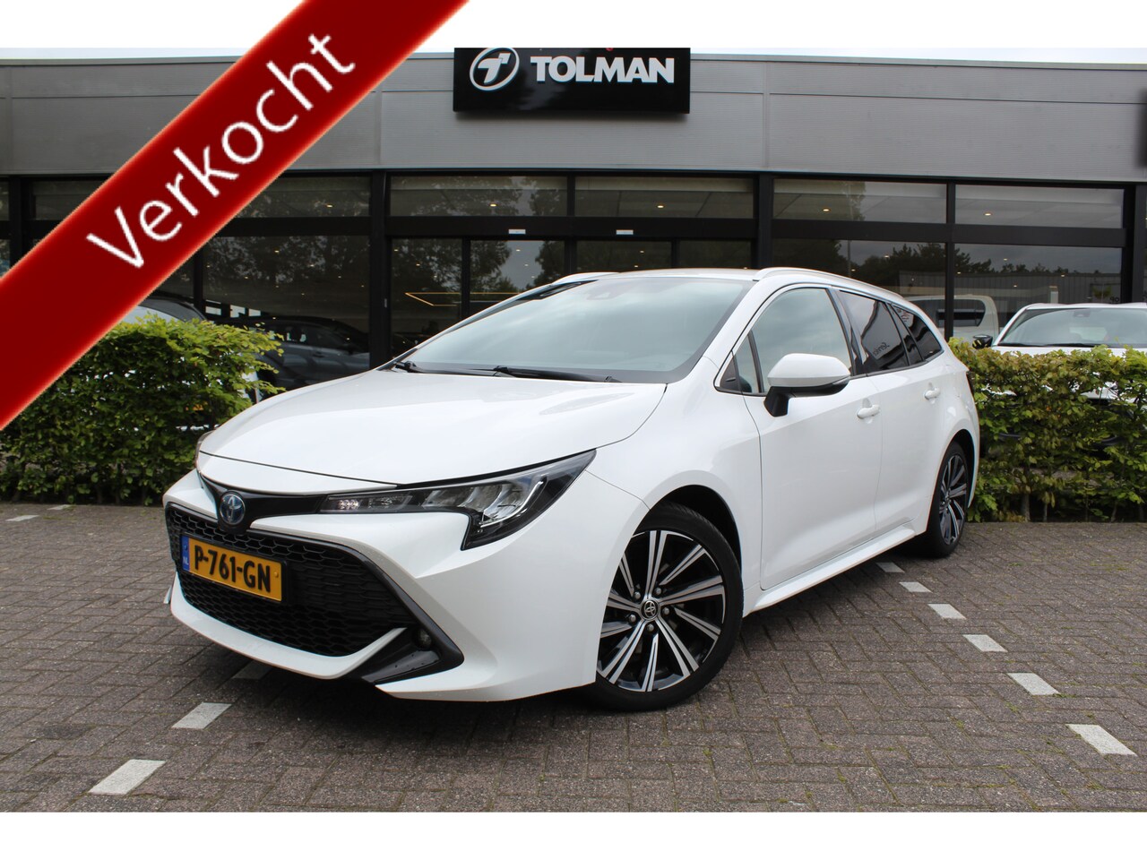 Toyota Corolla Touring Sports - 2.0 Hybrid 184pk Business Plus | Rijklaar | Trekhaak | Keyless | LED | Stoelverw. | Apple/ - AutoWereld.nl