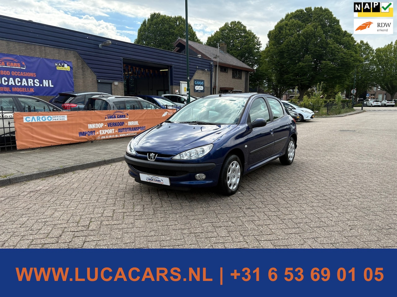 Peugeot 206 - 1.4-16V XT 1.4-16V XT NIEUWE APK! - AutoWereld.nl