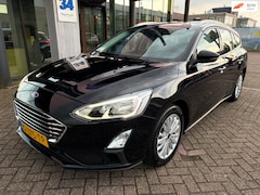 Ford Focus Wagon - 1.0 EcoBoost Business / Apple Carplay / Xenon / Stuurverw