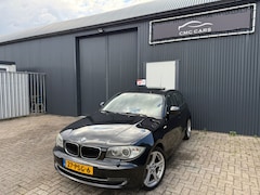 BMW 1-serie - 118i High Executive PANO/AUTOMAAT/LEER