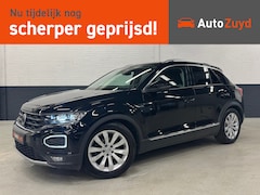 Volkswagen T-Roc - 1.5 TSI Sport Automaat / Navi / Digitale Cockpit / DAB / Camera / Carplay