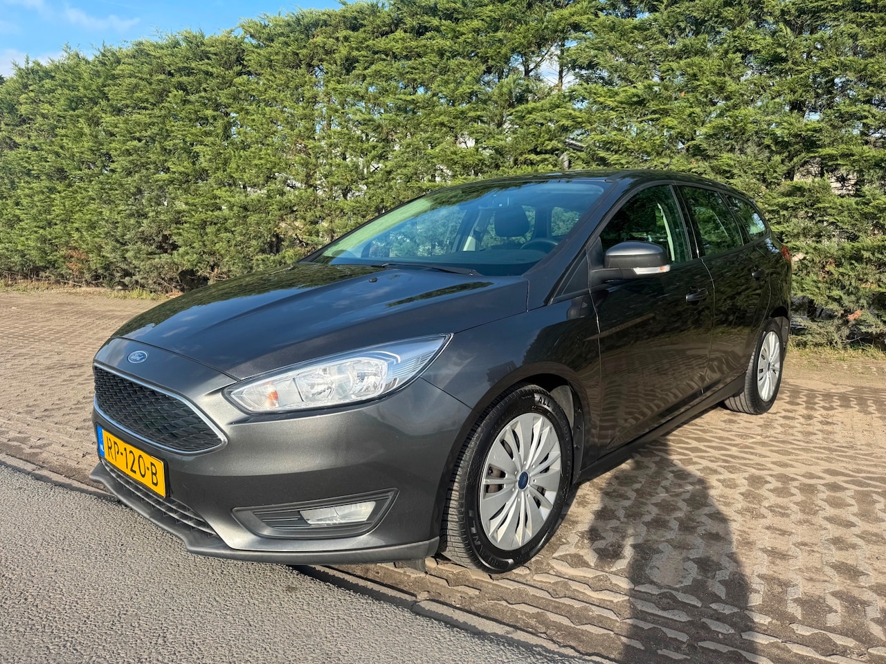 Ford Focus Wagon - 1.5 TDCI Lease Edition 1.5 TDCI Lease Edition - AutoWereld.nl