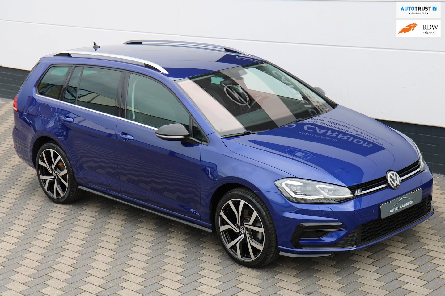 Volkswagen Golf Variant - 1.5 TSI R-Line 18 inch Virtual LED - AutoWereld.nl