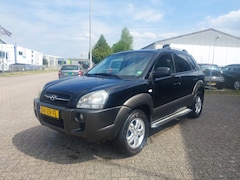 Hyundai Tucson - 2.0i Style Premium LEER + JAAR APK
