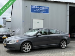 Volvo S80 - 2.4 D5 Summum, Automaat, Leder