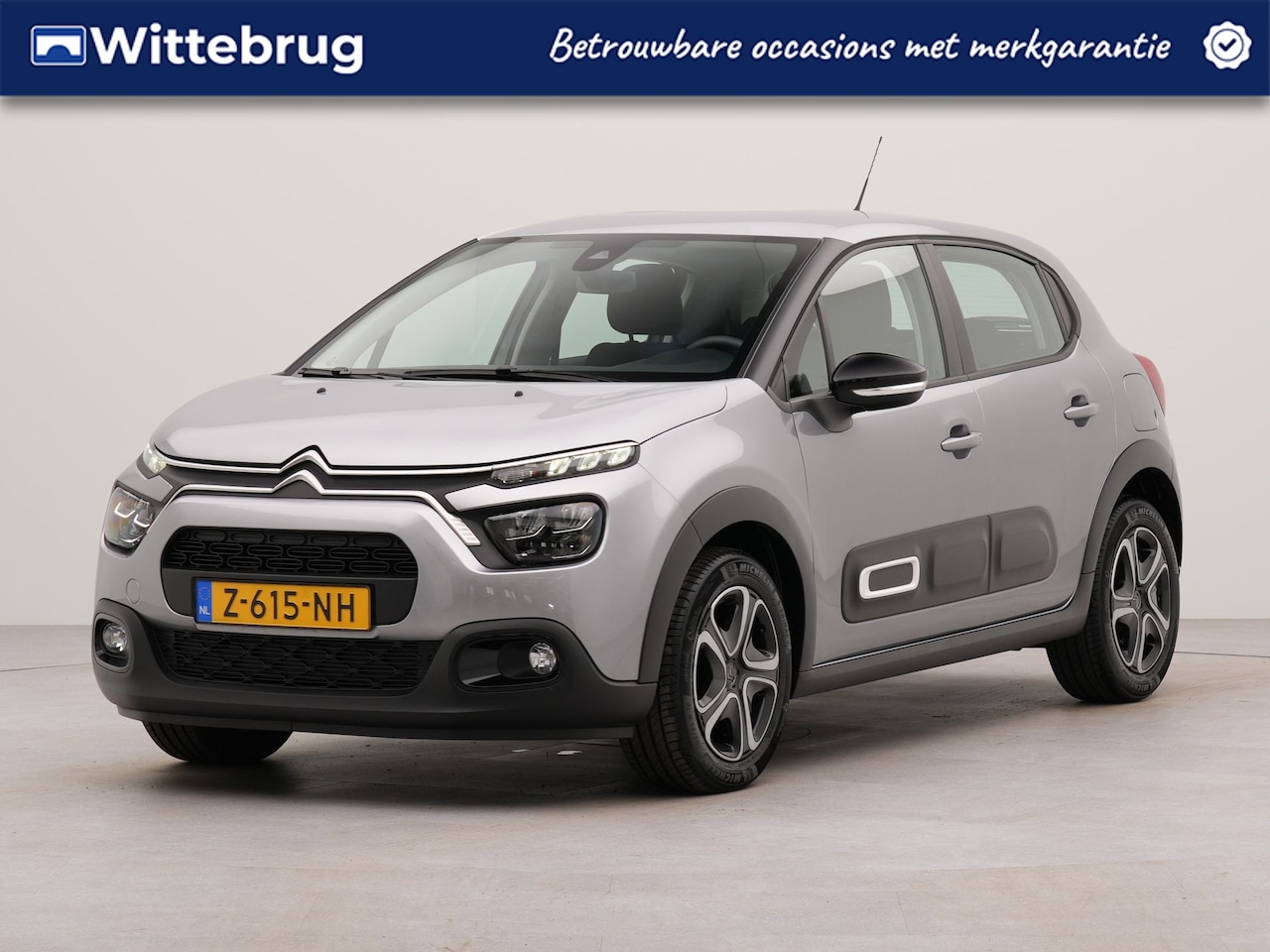 Citroën C3 - 1.2 PureTech Plus *Lage km stand* - AutoWereld.nl