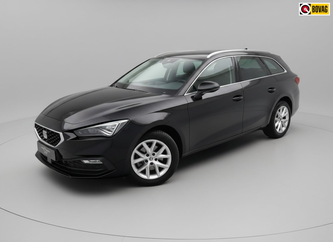 SEAT Leon Sportstourer - 1.0 TSI Style Launch Edition * Airco * Cruise * PDC * Camera * - AutoWereld.nl
