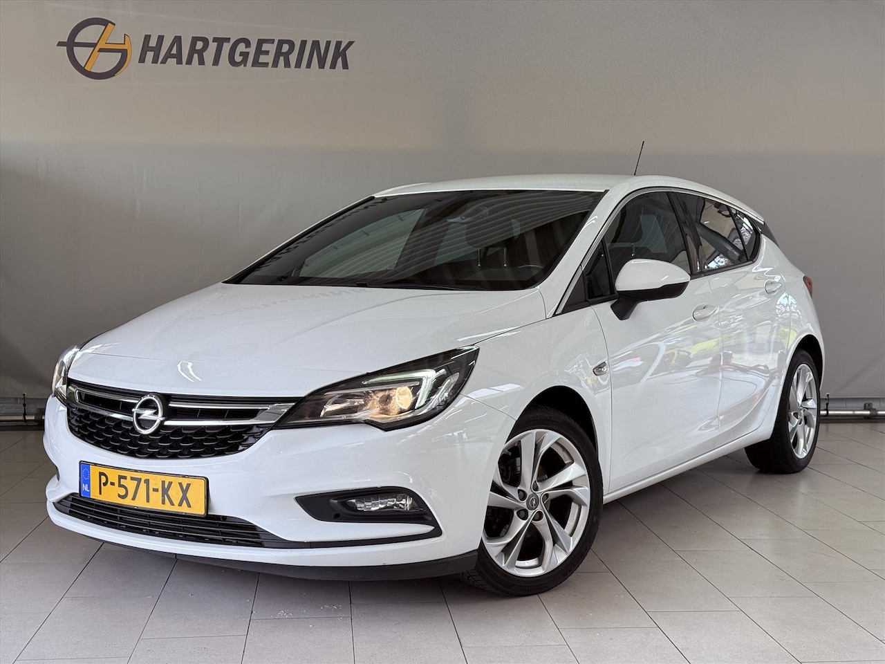 Opel Astra - 1.4 Turbo 150pk Online Edition* ECC / Cruise / PDC / LMV - AutoWereld.nl