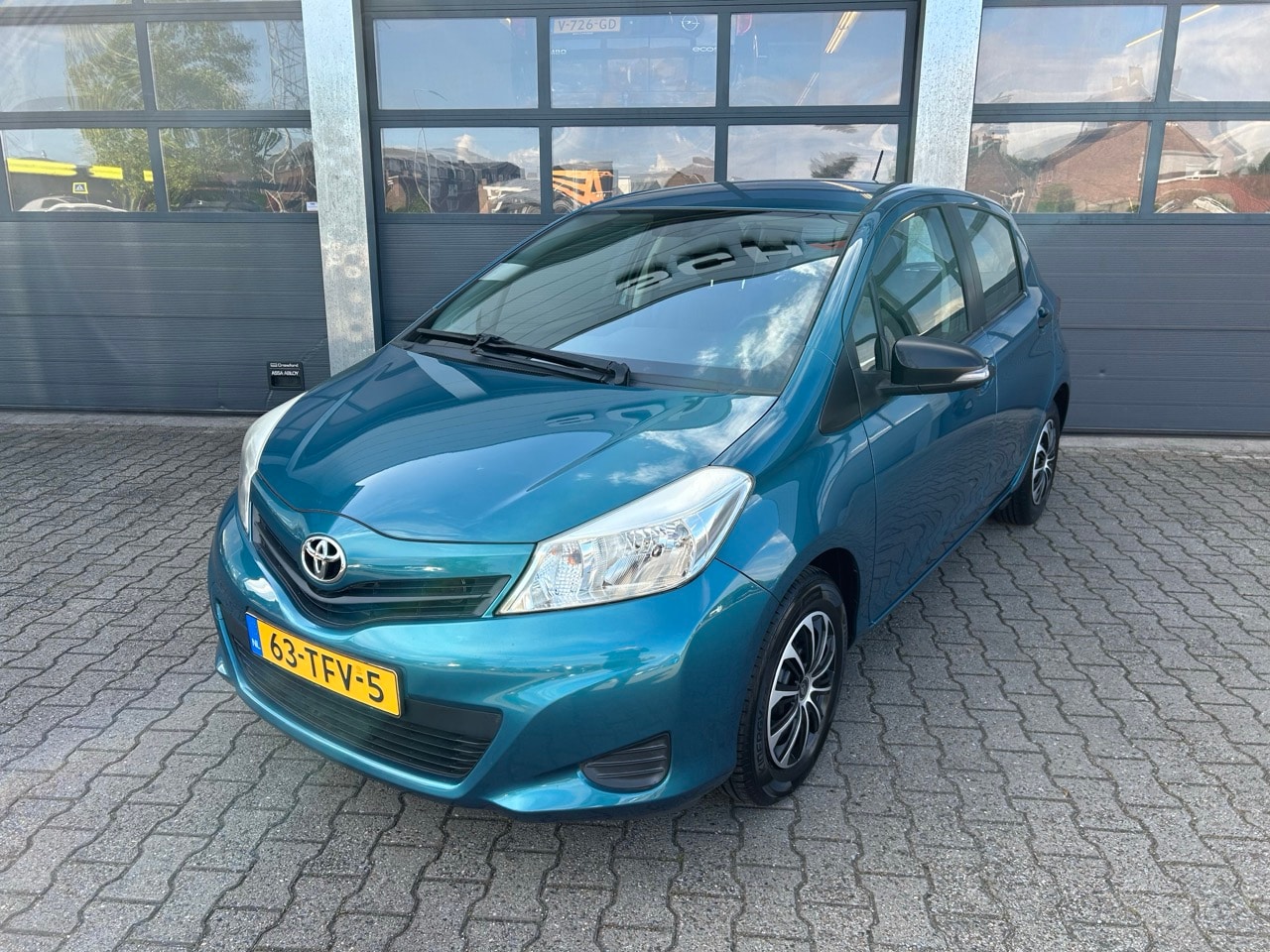 Toyota Yaris - 1.0 12v VVT-i 69pk 5-drs Comfort - AutoWereld.nl