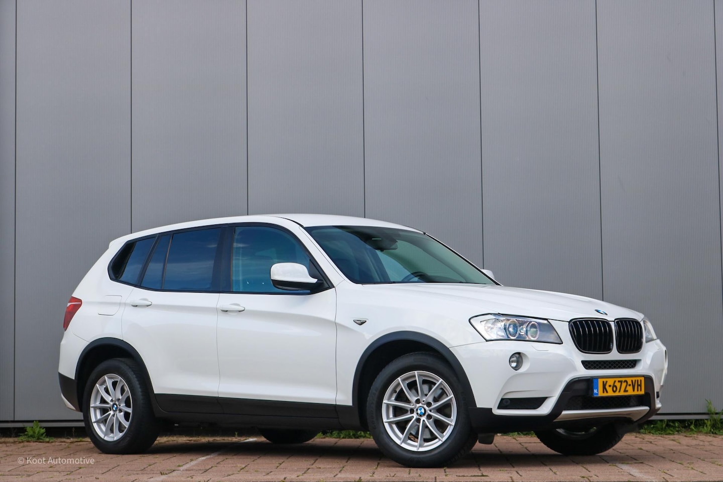 BMW X3 - sDrive18d Executive Automaat – Navi | Xenon | Stoelverwarming | Sportstoelen | M Sportstuu - AutoWereld.nl