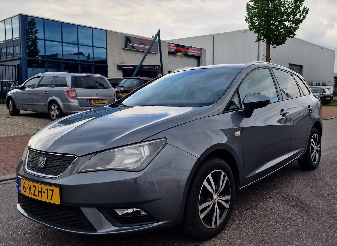 SEAT Ibiza ST - 1.2 TDI Businessline High PSENSOR LEDER CRUISE 2 X SLEUTELS - AutoWereld.nl
