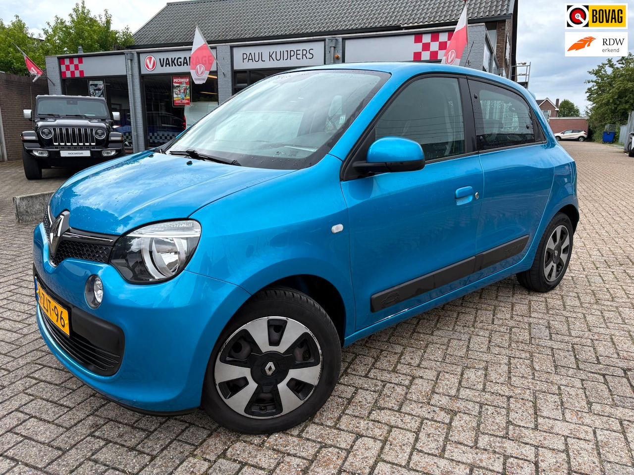 Renault Twingo - 1.0 SCe Expression *net binnen / airco* - AutoWereld.nl