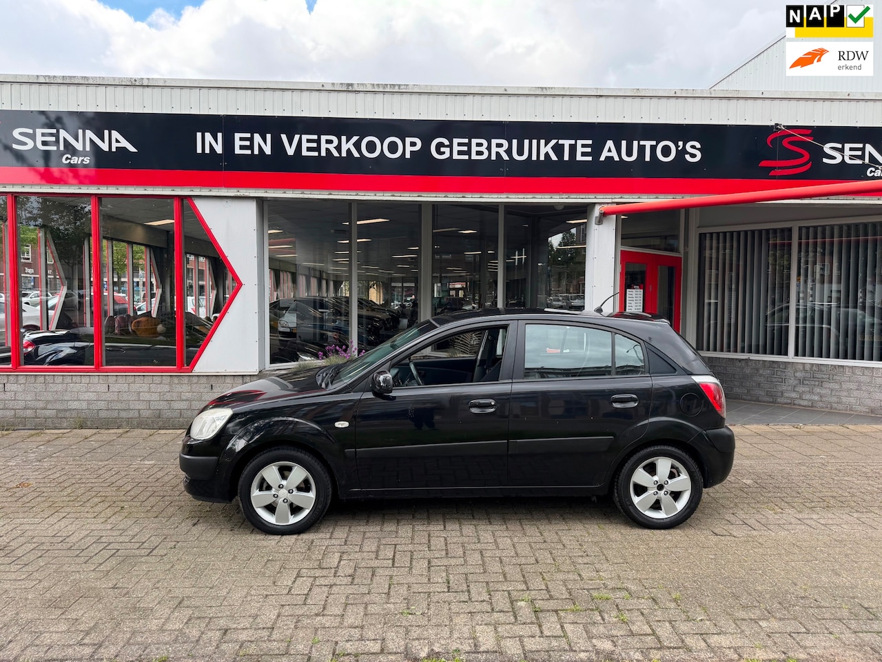 Kia Rio - 1.4 - 5 drs - Airco - Inruil Mog !! - AutoWereld.nl