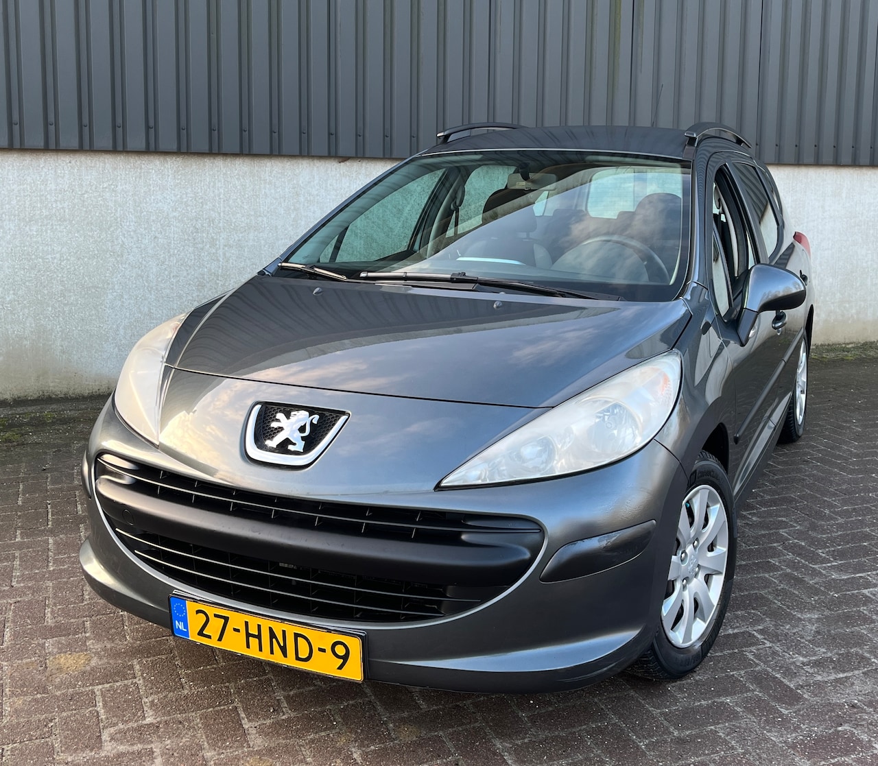 Peugeot 207 SW - 1.4 VTi X-line Airco | Apk 04-2027 - AutoWereld.nl