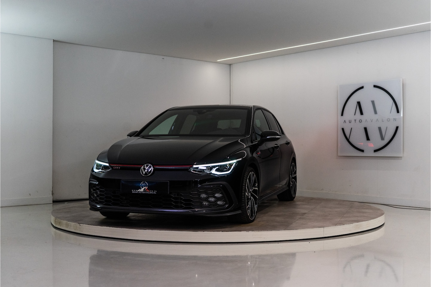 Volkswagen Golf - 2.0 TSI GTI 245PK | LED | Stoelverw. | Sfeer | Carplay | Garantie - AutoWereld.nl
