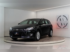 Ford Focus Wagon - 1.0 EcoBoost Titanium 126PK | NL AUTO+NAP | Airco | Trekhaak | Cruise | Parkpilot