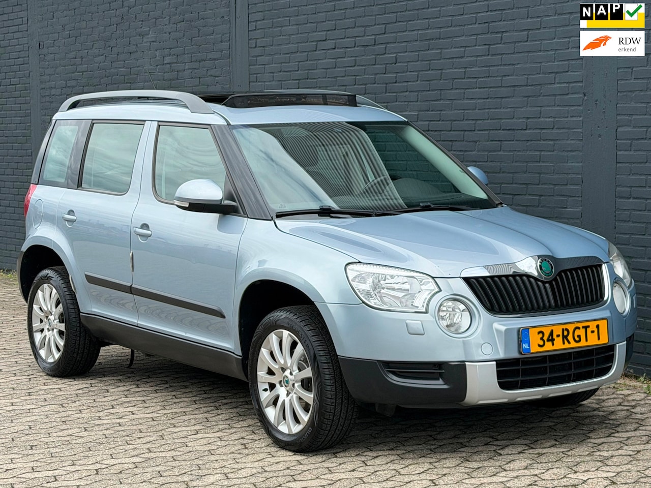 Skoda Yeti - 1.2 TSI Ambition PANO CLIMA PDC TREKHAAK - AutoWereld.nl