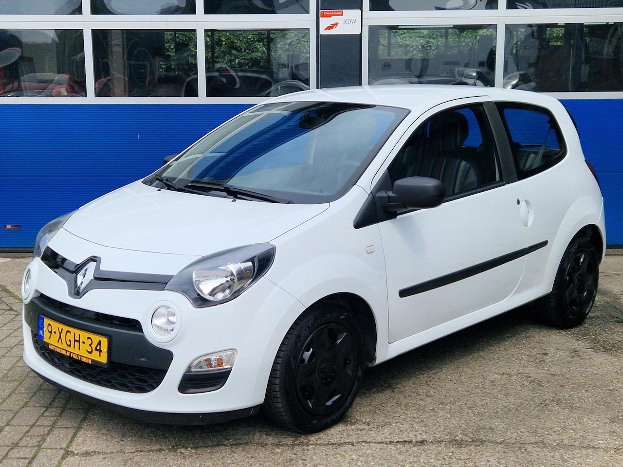 Renault Twingo - 1.2 16V Parisienne / Airco / Bluetooth / Origineel NL / NAP / Nette auto - AutoWereld.nl