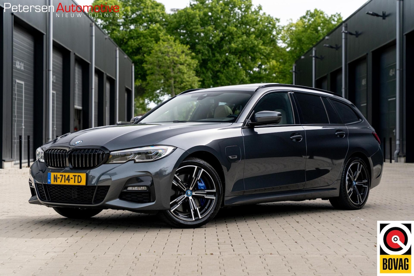 BMW 3-serie Touring - 320e High Executive 320e High Executive - AutoWereld.nl