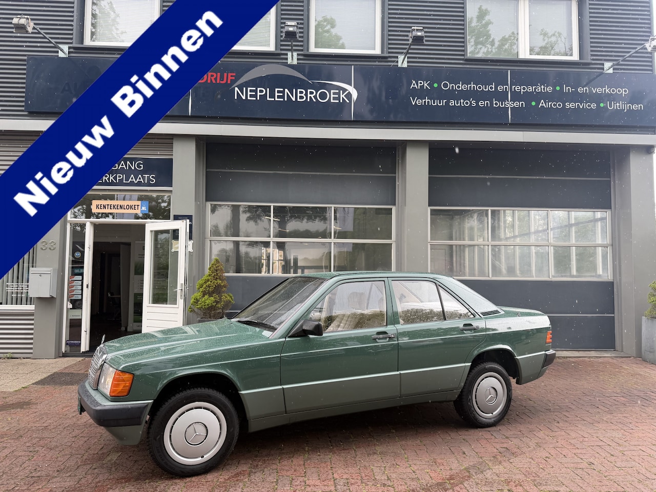 Mercedes-Benz 190-serie - 2.0 Bj 1988 Automaat Uniek Schuurvonds moet gezien worden !! - AutoWereld.nl