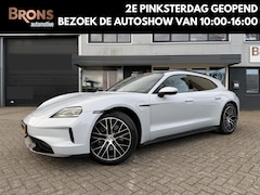 Porsche Taycan Sport Turismo - Black Edition 105 kWh Pano l Massage l bijrijders scherm