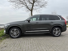 Volvo XC90 - 2.0 T8 Recharge AWD Inscription 7P, full options, dealer onderhouden, net grote beurt gehad incl nieuwe banden!